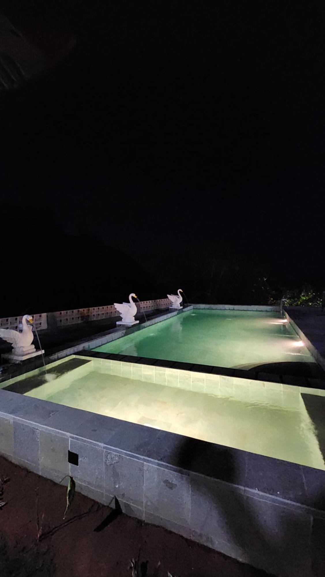 The Mungseng Villa Bali 新加拉惹 外观 照片